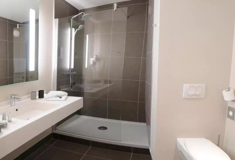 コンフォートルーム, Best Western Plus Hôtel & Spa De Chassieu