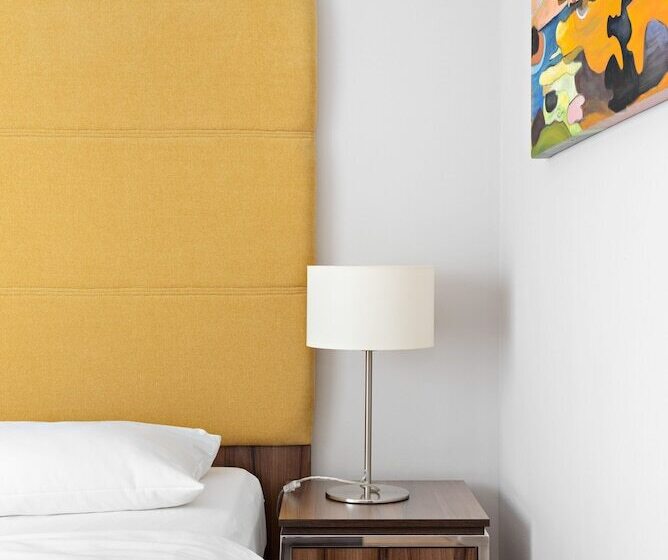 غرفة كلاسيكية, Moderno Poznań