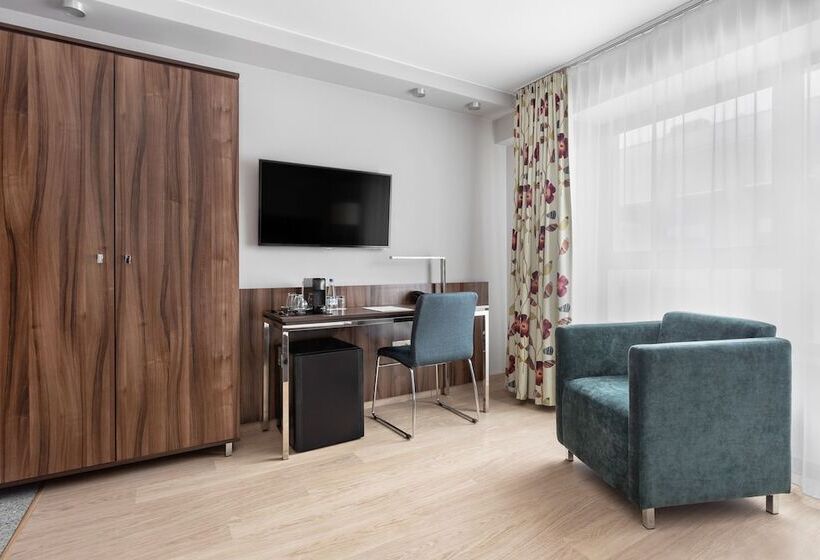 غرفة بيزنس, Moderno Poznań