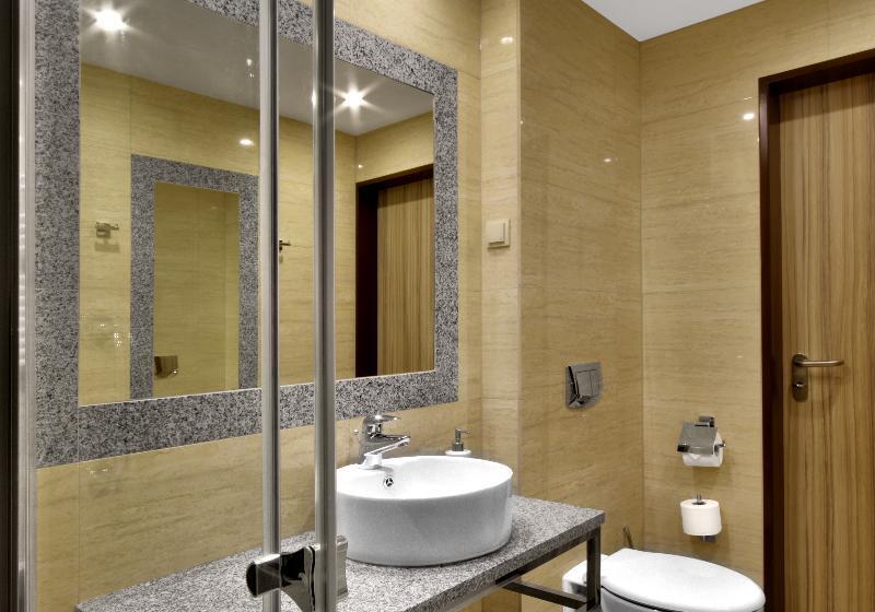 غرفة بيزنس, Moderno Poznań