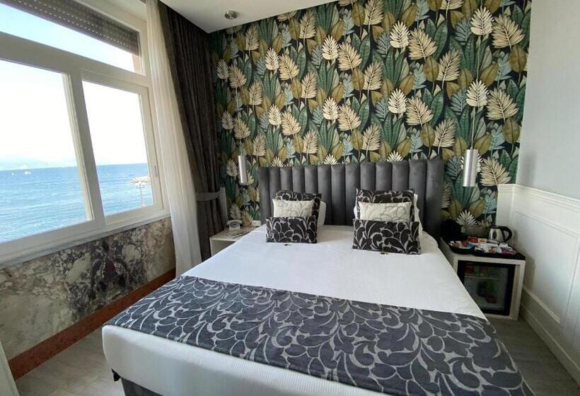 اتاق لوکس با چشم‌انداز دریا, Relais Sul Mare Boutique