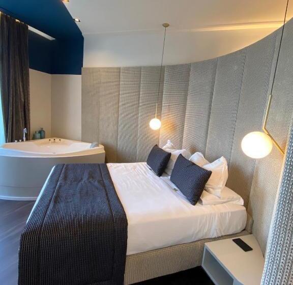 سوئیت با چشم‌انداز دریا و هیدروماساژ, Relais Sul Mare Boutique