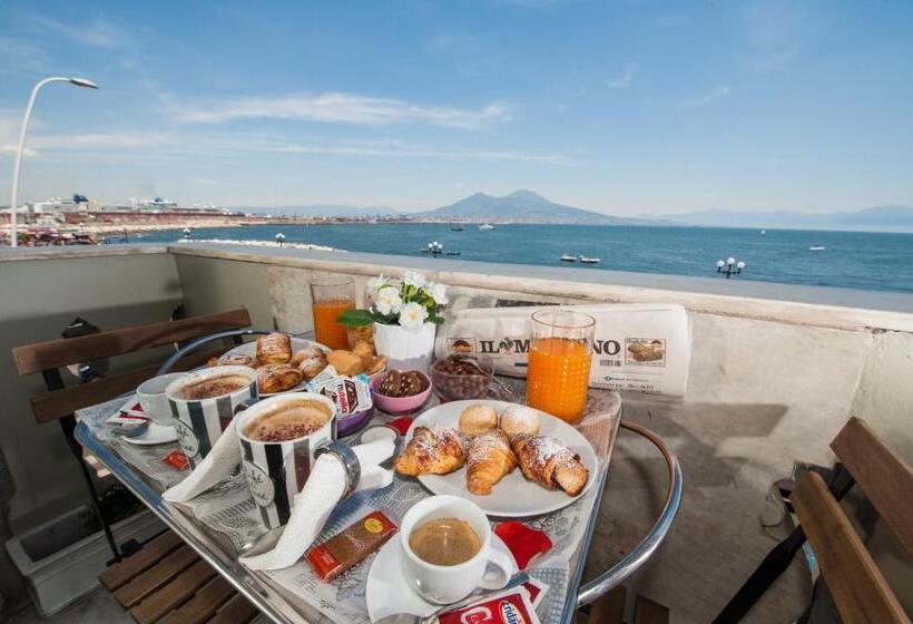 سوییت سوپریور با چشم‌انداز دریا, Relais Sul Mare Boutique