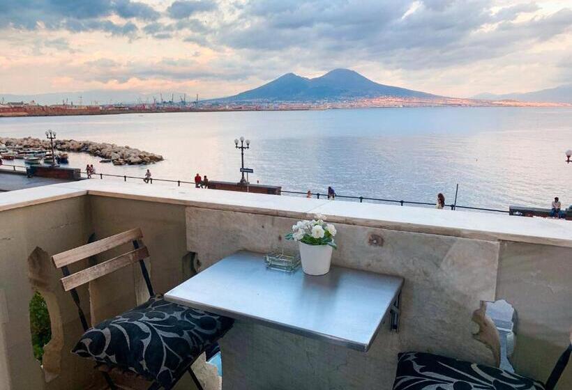 سوییت سوپریور با چشم‌انداز دریا, Relais Sul Mare Boutique