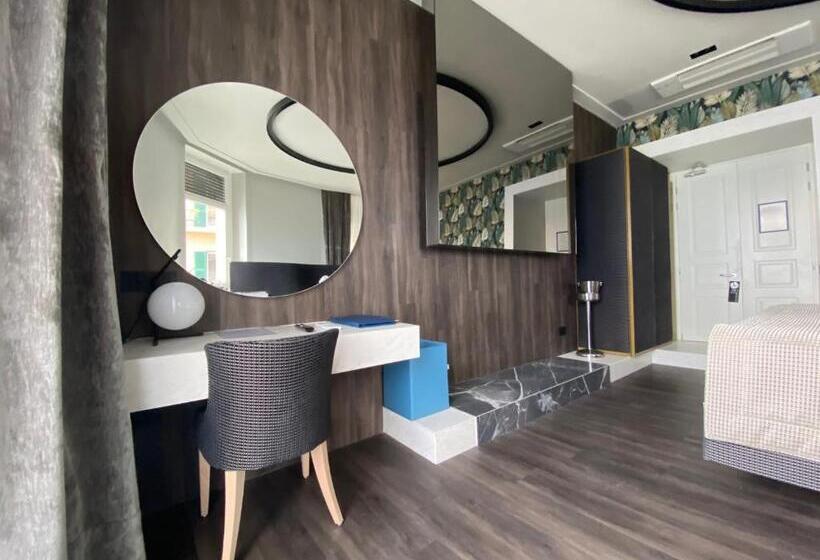 سوییت سوپریور با چشم‌انداز دریا, Relais Sul Mare Boutique