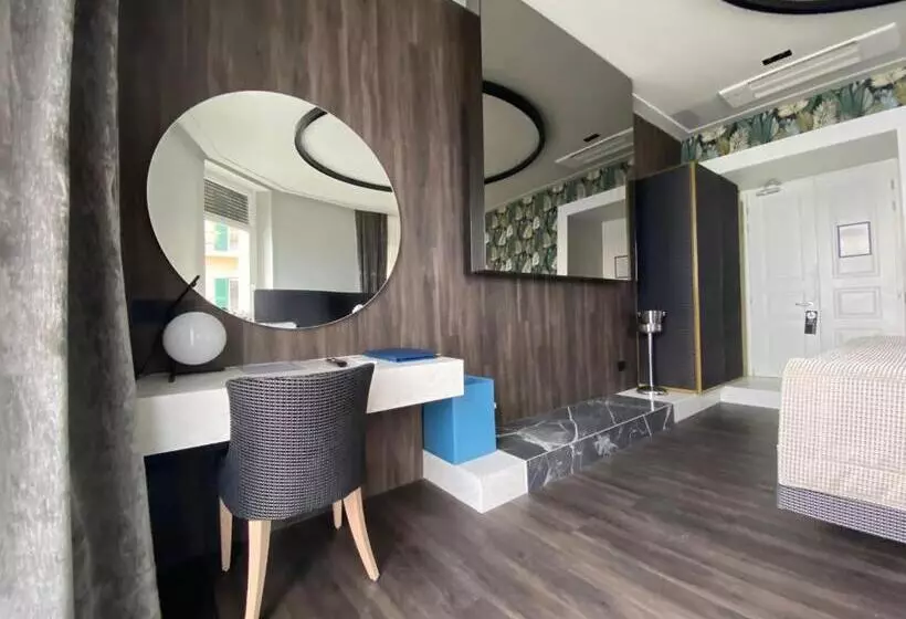 سوییت سوپریور با چشم‌انداز دریا, Relais Sul Mare Boutique