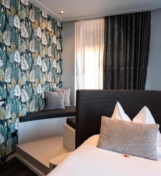 سوییت سوپریور با چشم‌انداز دریا, Relais Sul Mare Boutique