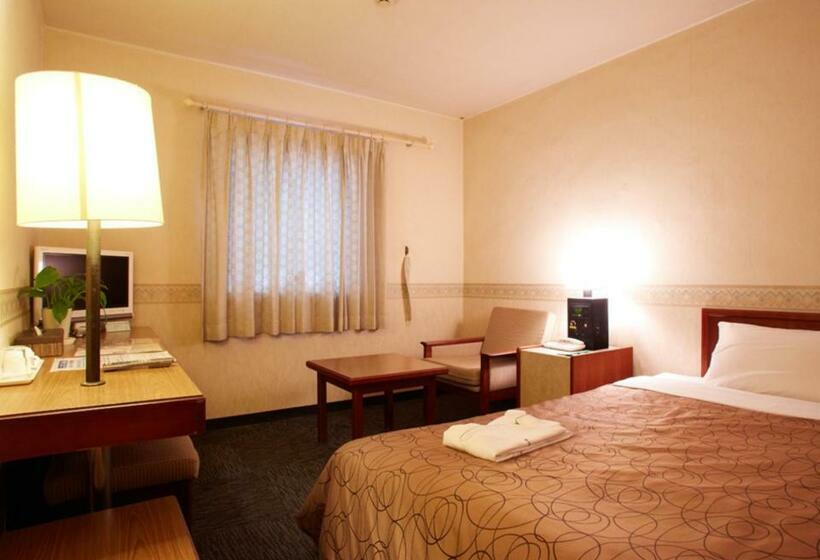 חדר סטנדרט יחיד, Taira