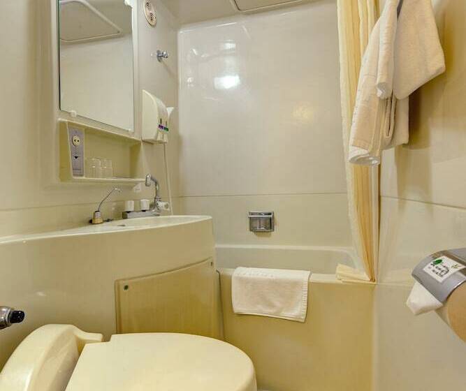 חדר סטנדרט יחיד, Taira