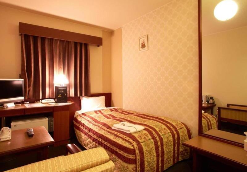 חדר סטנדרט יחיד, Taira