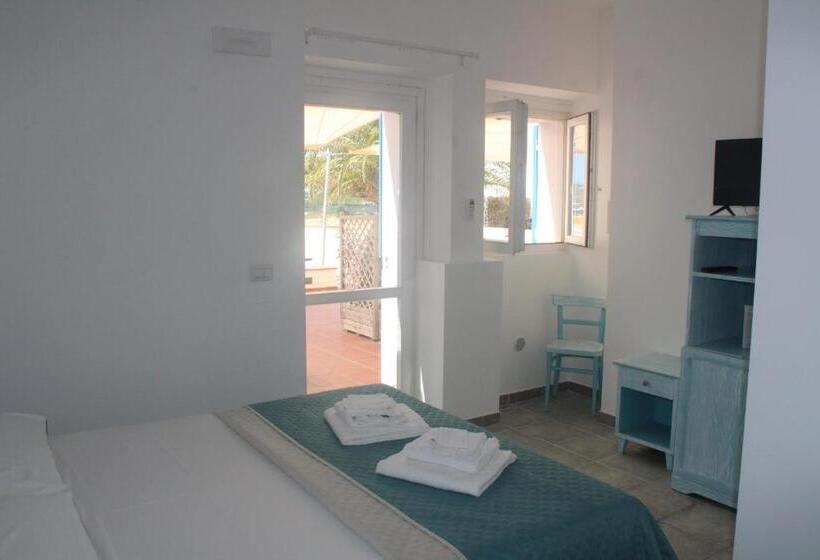 חדר סטנדרט נוף לים, Vel Marì   Rooms On The Beach