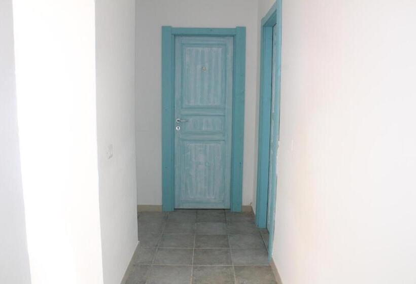 חדר אקונומי, Vel Marì   Rooms On The Beach