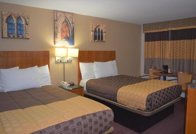 Номер Стандарт 2 Двуспальные Кровати, Knights Inn Arnprior