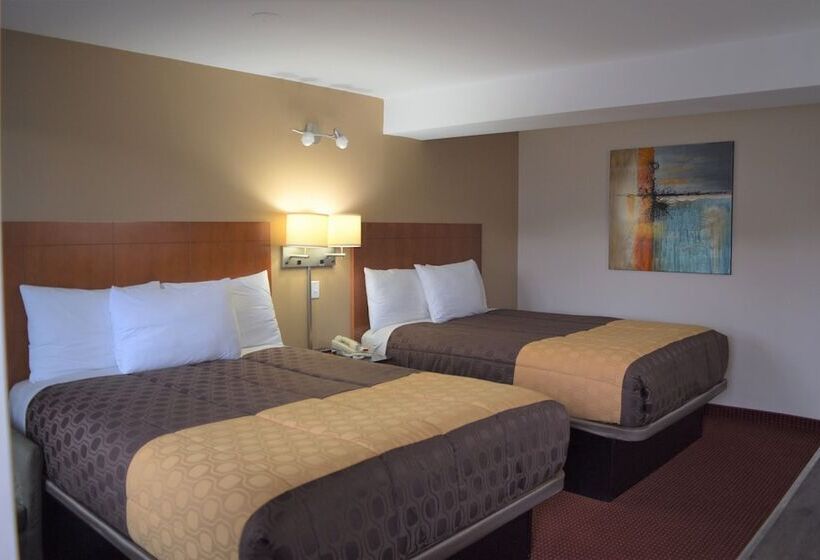 Номер Стандарт 2 Двуспальные Кровати, Knights Inn Arnprior