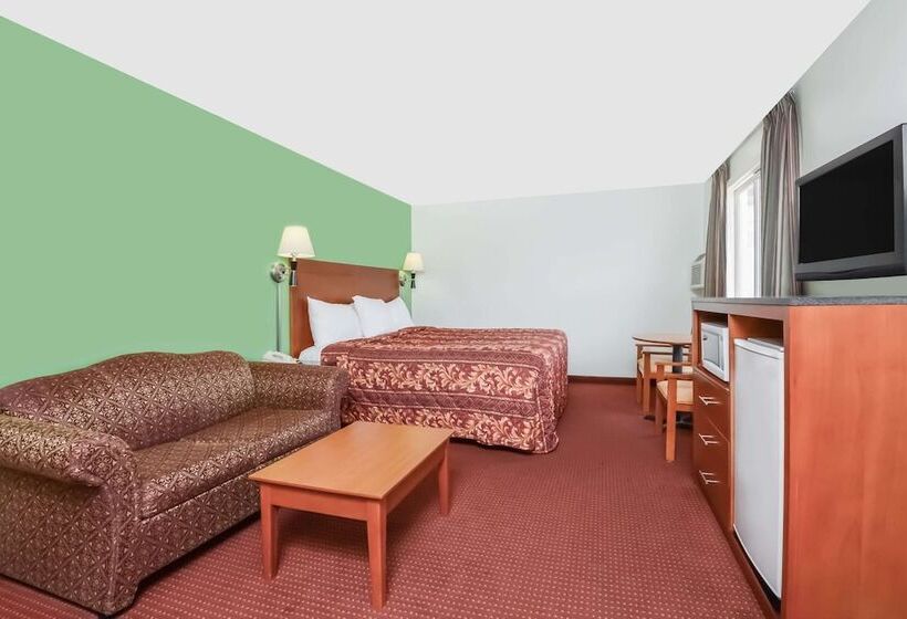 带2个双人床的标准工作室, Knights Inn Arnprior