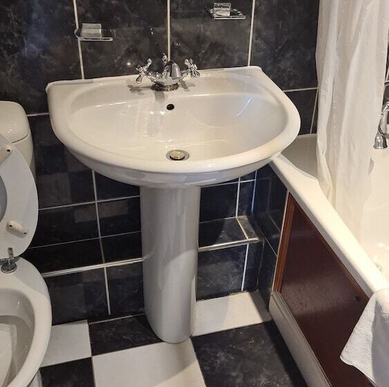 Номер Стандарт, Wool Merchant