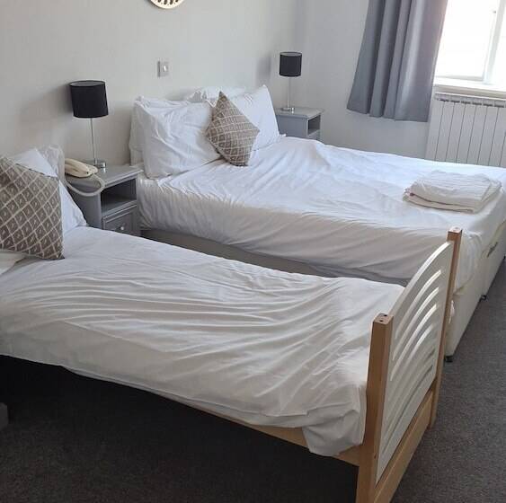 Номер Стандарт Трехместный, Wool Merchant