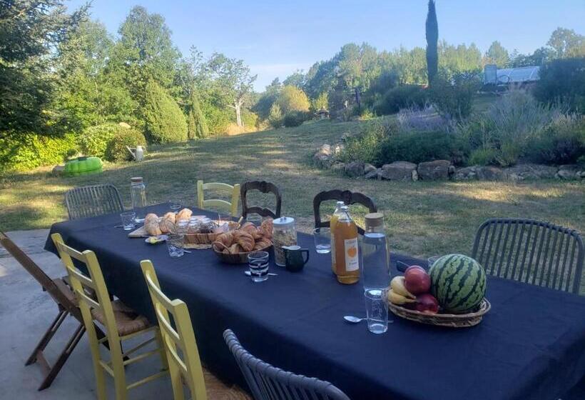 ファミリールーム, La Chabanade