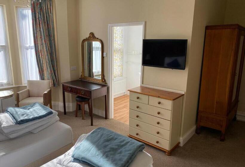 اتاق لوکس سه تخته, The Linden Leaf Rooms