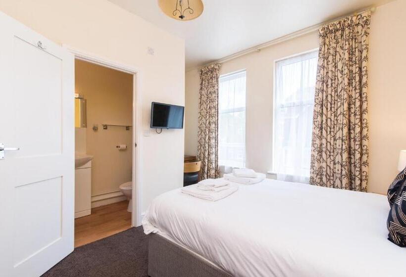 اتاق استاندارد, The Linden Leaf Rooms