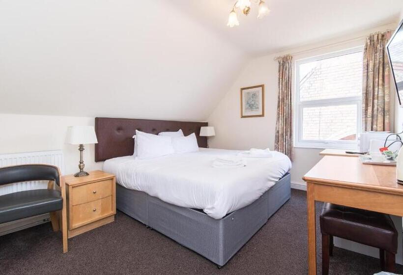 اتاق استاندارد با تخت بزرگ, The Linden Leaf Rooms