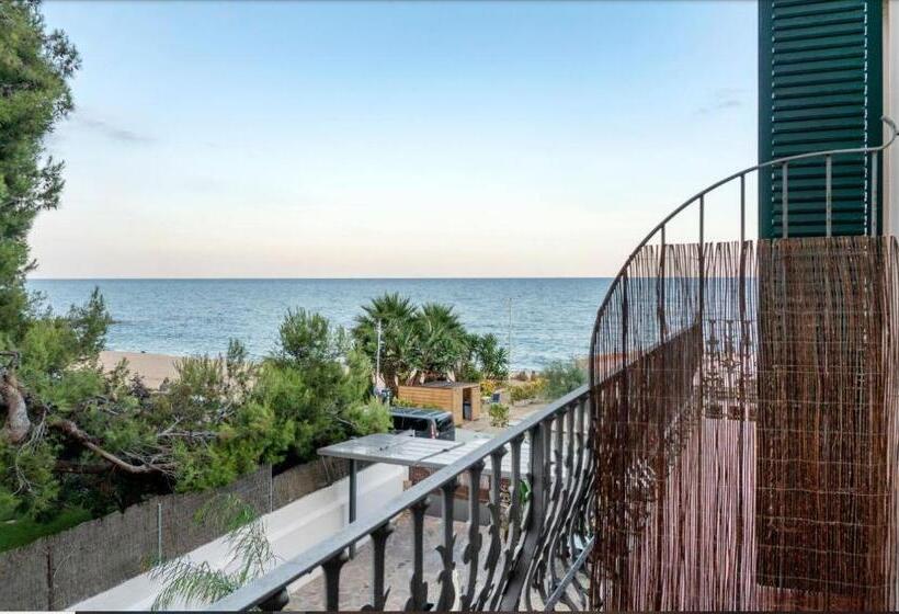 Номер Стандарт Вид на Море с Балконом, Kalima Beach