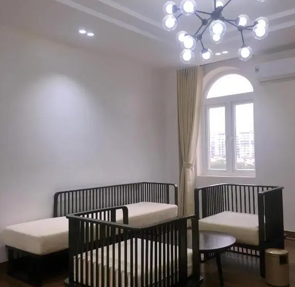 اتاق سوپریور, Song Hong View