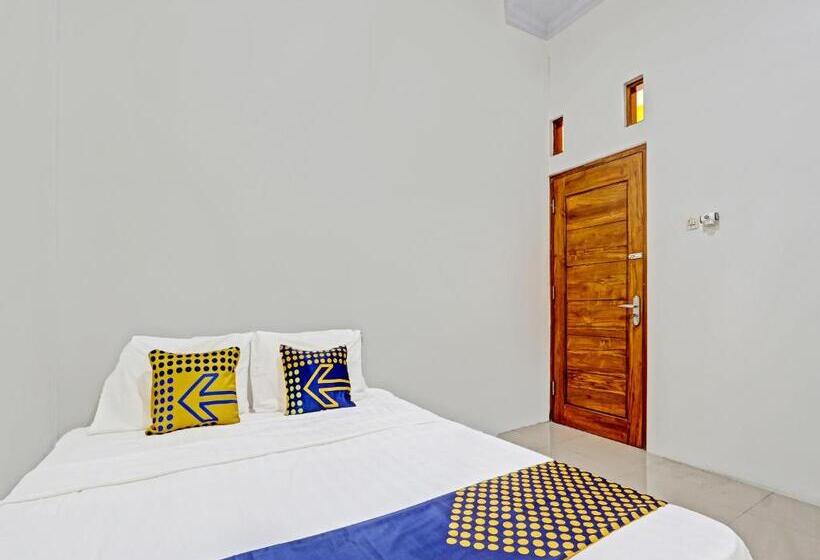 エコノミールーム, Spot On 91054 Desa Wisata Budaya Kebondalem Kidul