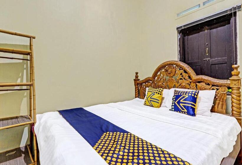スタンダードルーム, Spot On 91054 Desa Wisata Budaya Kebondalem Kidul