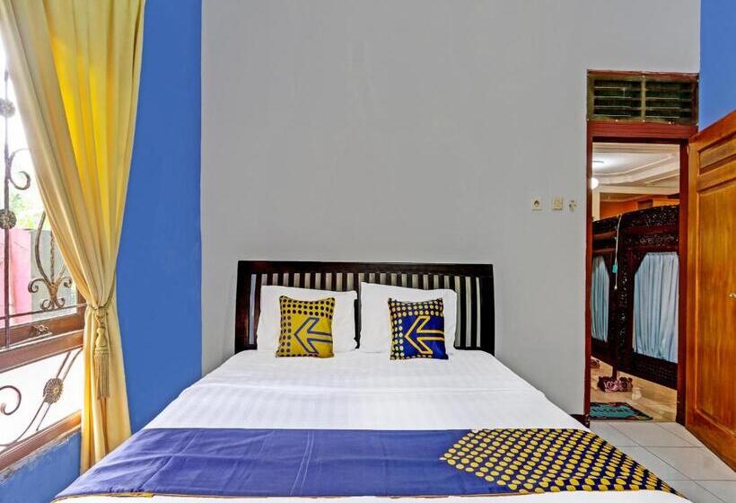 标准间, Spot On 91054 Desa Wisata Budaya Kebondalem Kidul