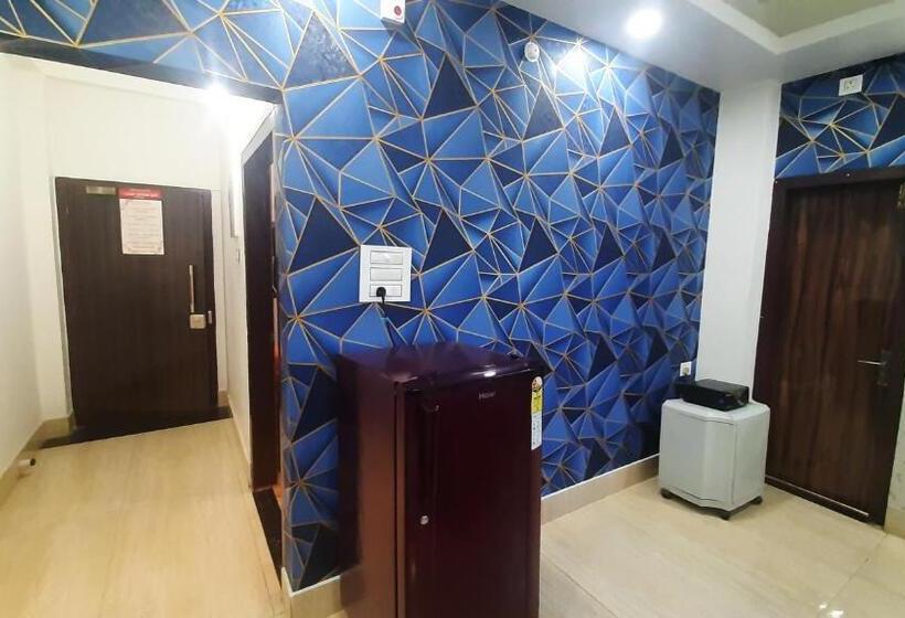 سوییت سوپریور, The Palm Suites , Incredible North East Tourism , Couples & Family