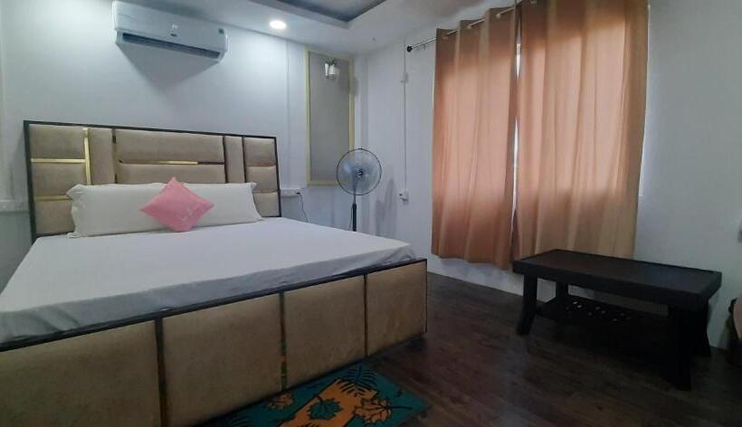 اتاق اکونومی, The Palm Suites , Incredible North East Tourism , Couples & Family