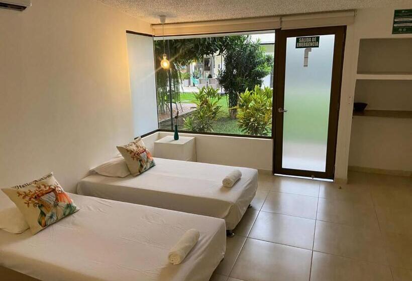 غرفة قياسية مع حمام خارجي, Tacaloa Inn Experience