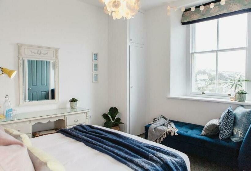 Standardrum Havsutsikt, Highcliffe