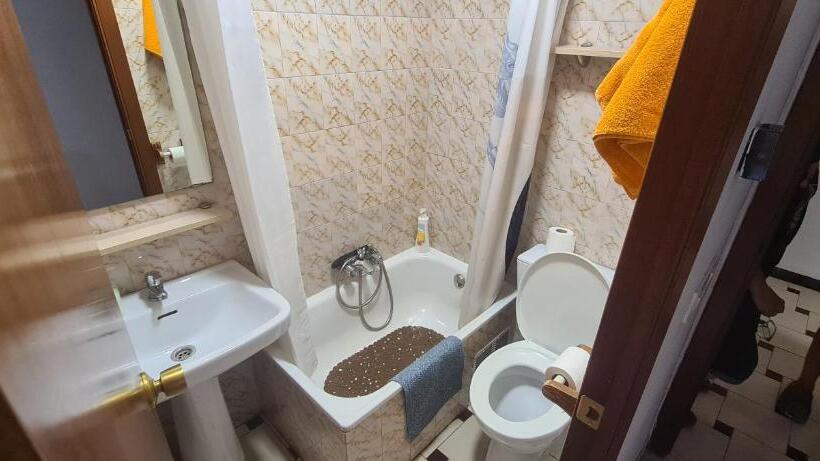 싱글 기본룸, Hostal El Molino