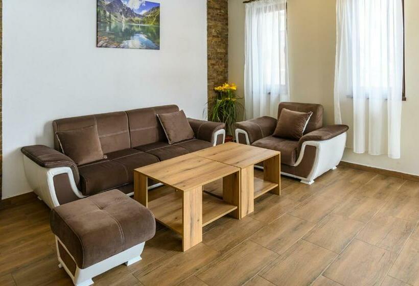 デラックスルーム, семеен хотел при вергил