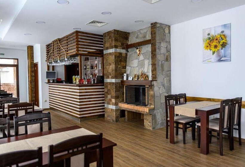 スイート（家族用）, семеен хотел при вергил