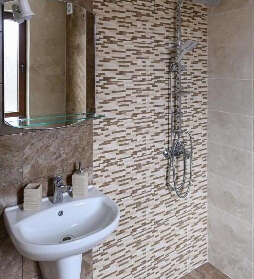 スイート（家族用）, семеен хотел при вергил