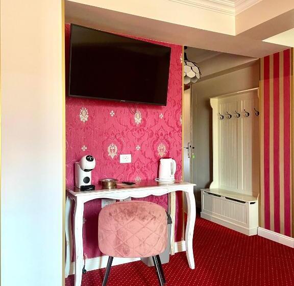 Трехместный Номер Deluxe, City Break