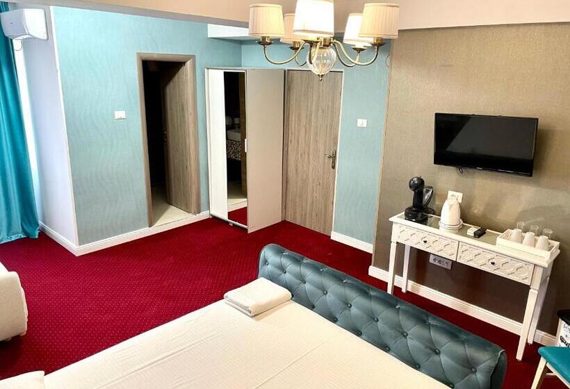 Семейный Номер, City Break