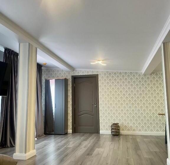 Апартаменты 2 Спальни, City Break