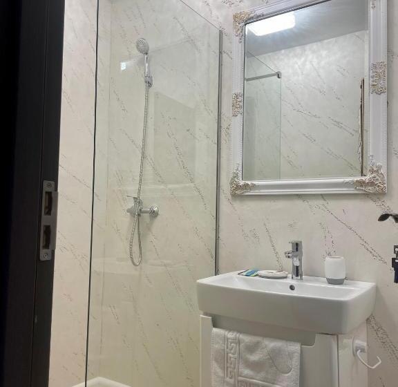 Номер Economy, City Break