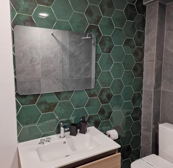 Номер Deluxe с Гидромассажем, City Break