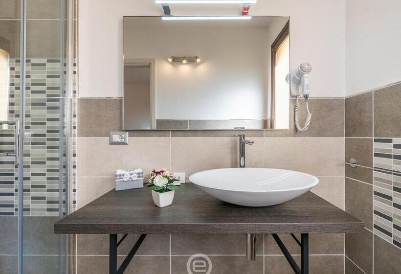 Номер Стандарт, Villa Monica   Suites