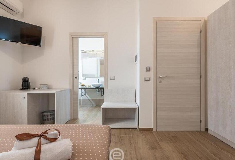 标准间, Villa Monica   Suites