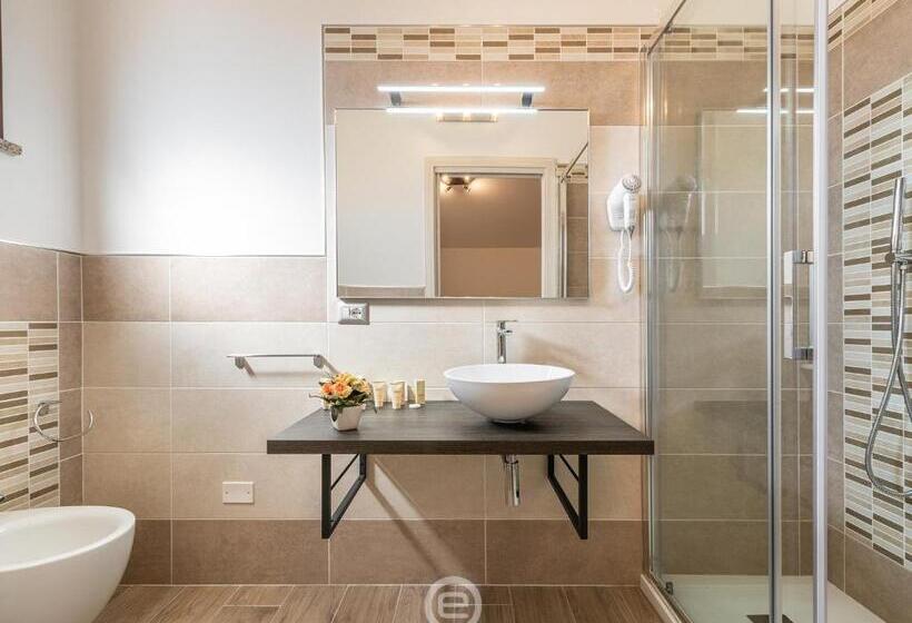 Номер Стандарт, Villa Monica   Suites