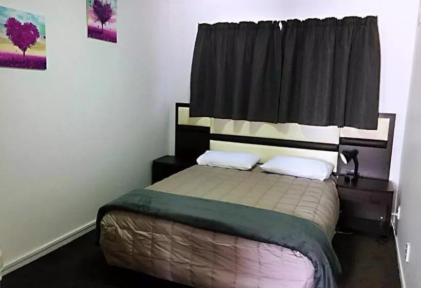آپارتمان 1 خوابه, Grosvenor Motel