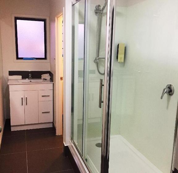 آپارتمان 1 خوابه, Grosvenor Motel