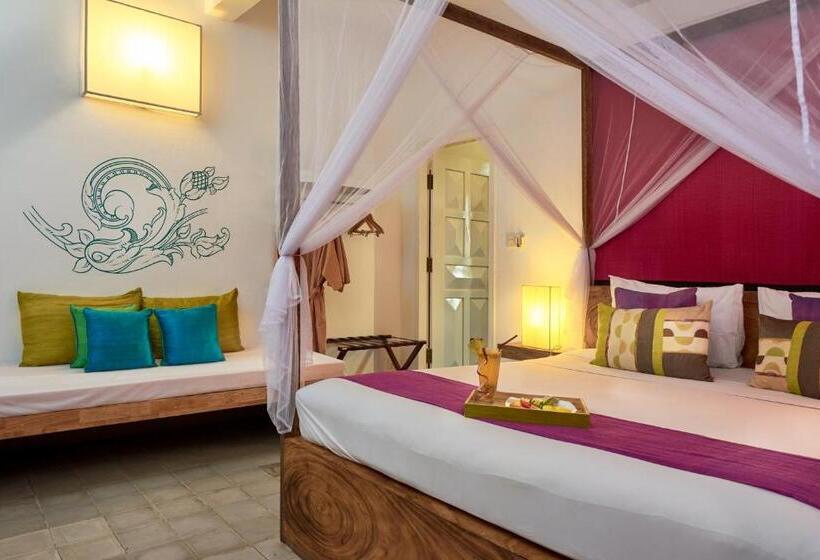 Superior Room, Blue Lime