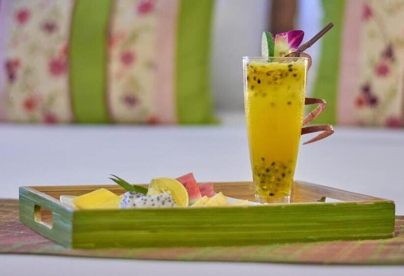 Standard Triple Room, Blue Lime